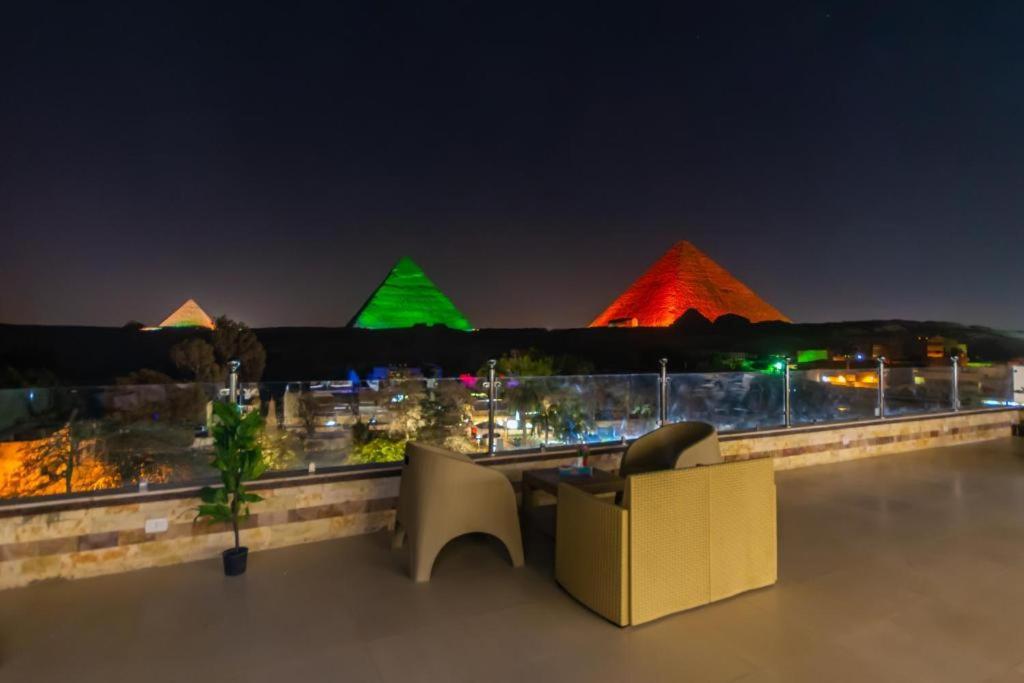 Panorama Pyramids Inn - main image