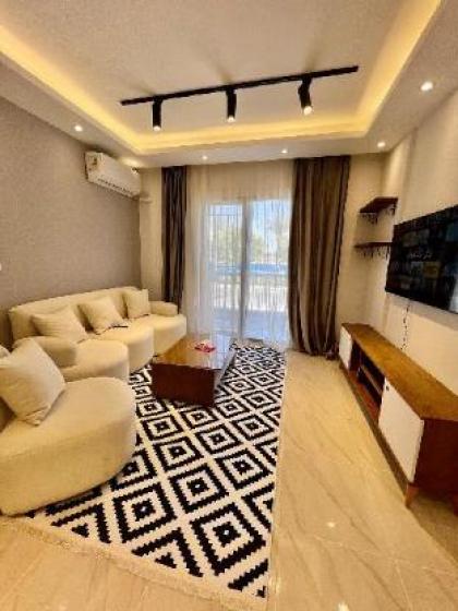Stylish Luxury 2BR Apt@Madinty+Patio (Super Comfy)