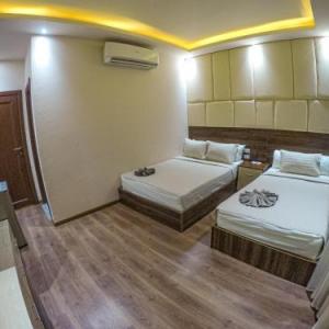 Grand City Hotel