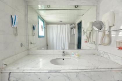 Gawharet Al Ahram Hotel - image 4