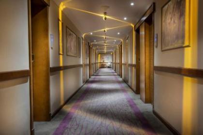 Pyramisa Suites Hotel Cairo - image 10