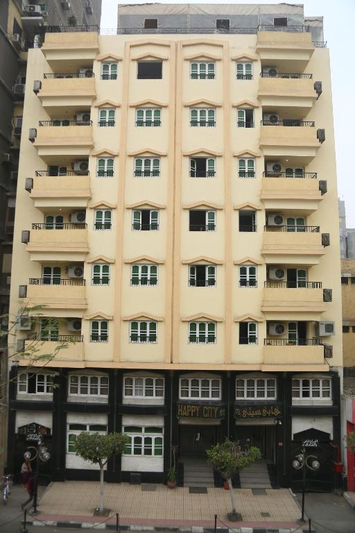 Happy City Hotel - main image