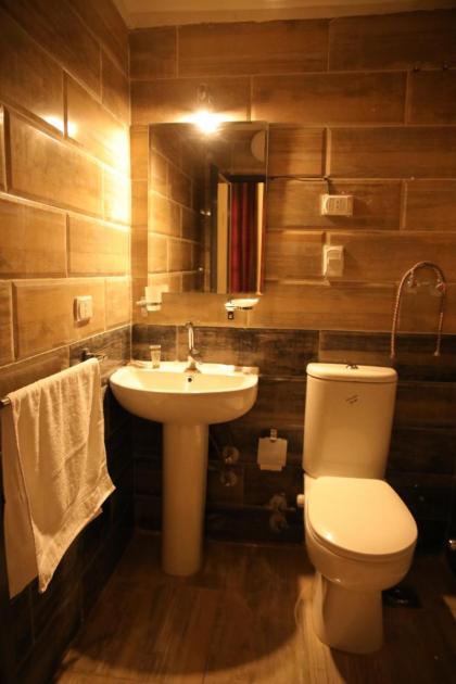 Gresham Hotel - image 14