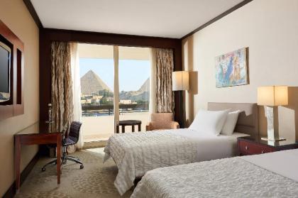 Le Meridien Pyramids Hotel & Spa - image 3