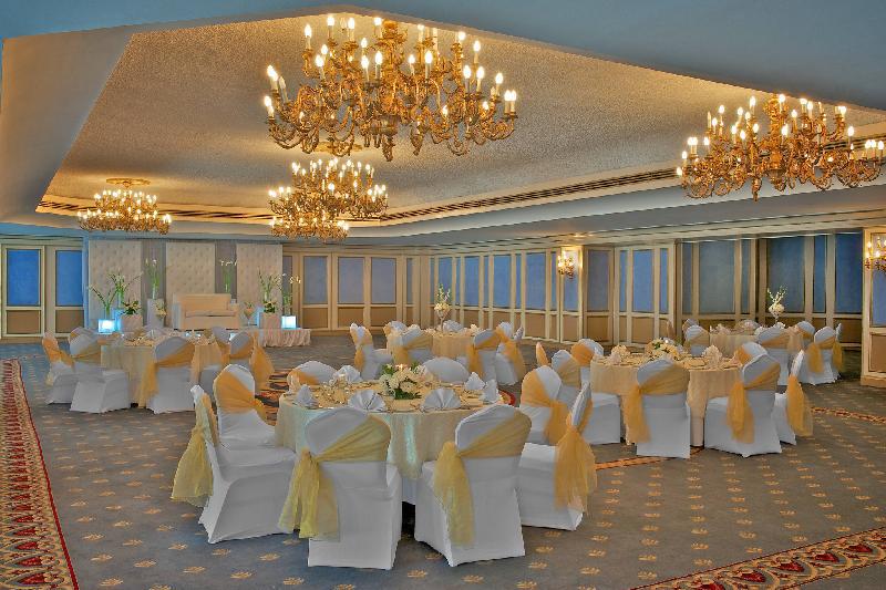 Le Meridien Pyramids Hotel & Spa - image 7