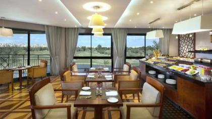 Hilton Pyramids Golf - image 20