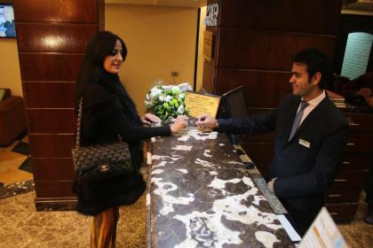 Holidays Express Hotel - image 15