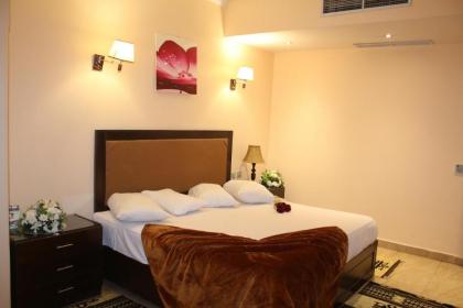 Holidays Express Hotel - image 20