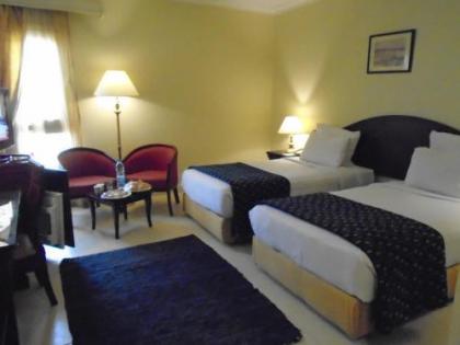Grand Pyramids Hotel - image 20