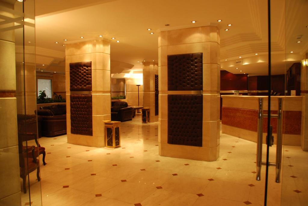 Swiss Inn Hotel Mohandeseen - image 5