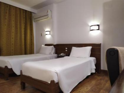 Pearl Hotel Maadi - image 9