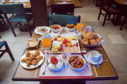 Salma Hotel Cairo - image 9