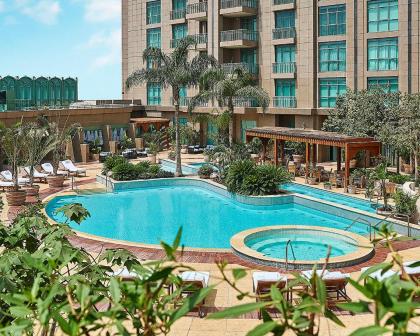 Four Seasons Hotel Cairo At Nile Plaza - image 2