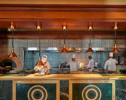 Four Seasons Hotel Cairo At Nile Plaza - image 4