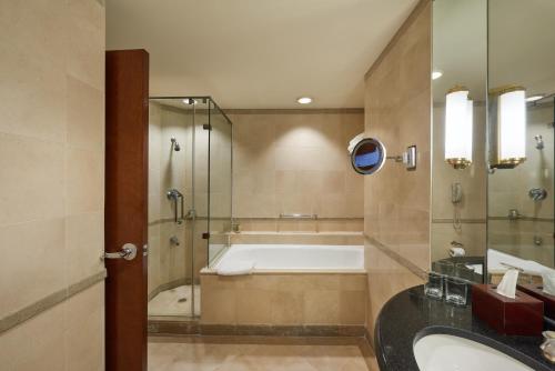 Grand Nile Tower - image 4