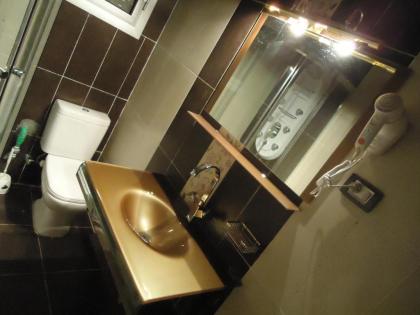 Freedom Hostel - image 20