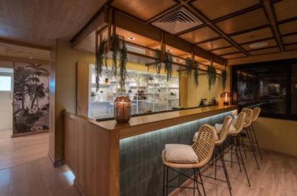 President Hotel - image 13