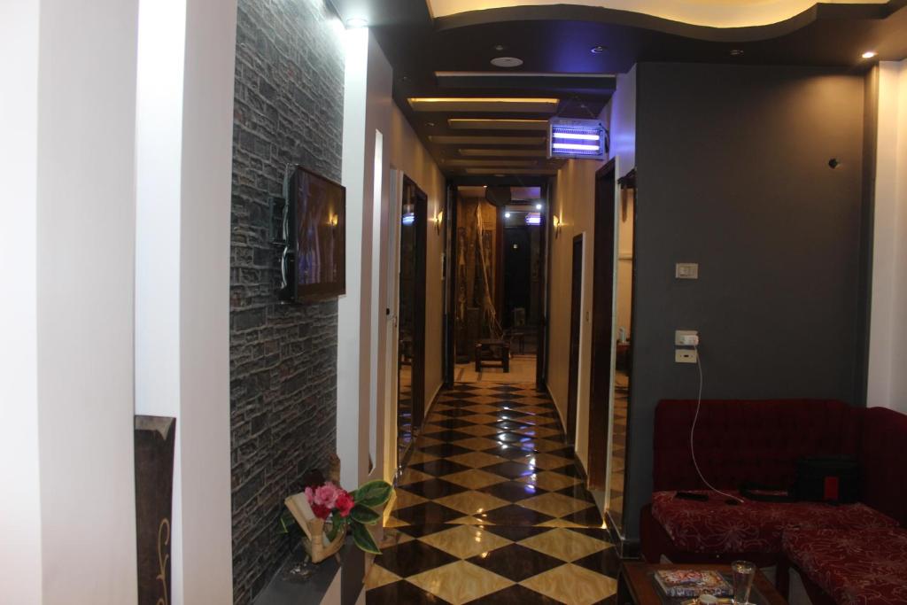 Family Palace Hostel - image 2