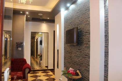 Family Palace Hostel - image 8