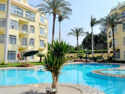 Soluxe Cairo Hotel - image 16