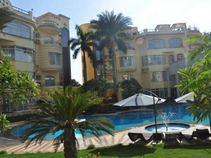 Soluxe Cairo Hotel - image 2