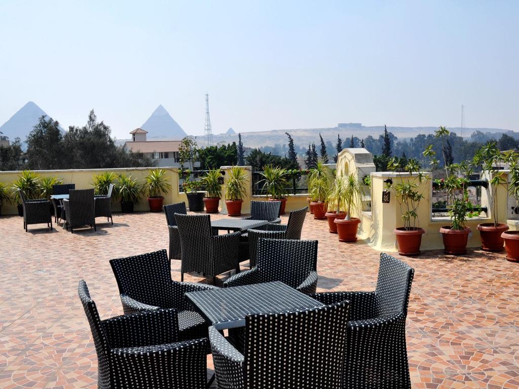 Soluxe Cairo Hotel - image 4