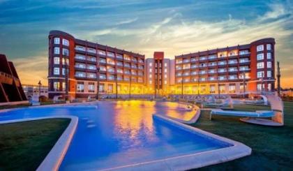 Jewel Sport City and Aqua Park - image 1