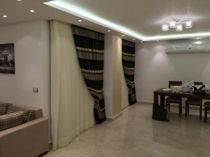 Le Royal Residence 1 - image 2