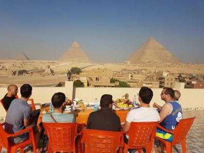 Mena Inn Pyramids - image 1
