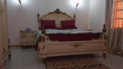 Pyramids Power Inn - image 5