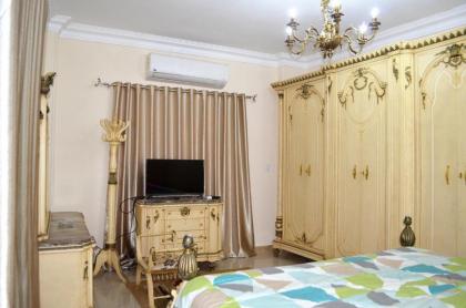 Pyramids Power Inn - image 8