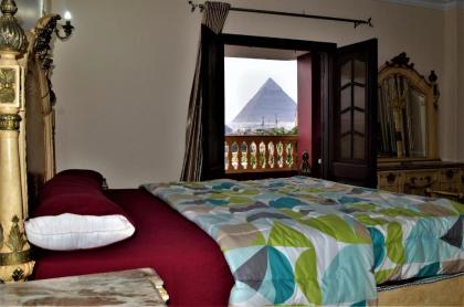 Pyramids Power Inn - image 9