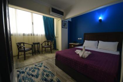 Amin Hotel - image 4