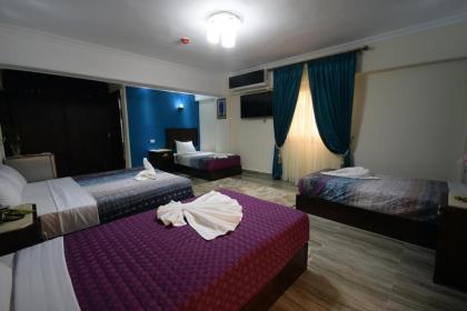 Amin Hotel - image 8