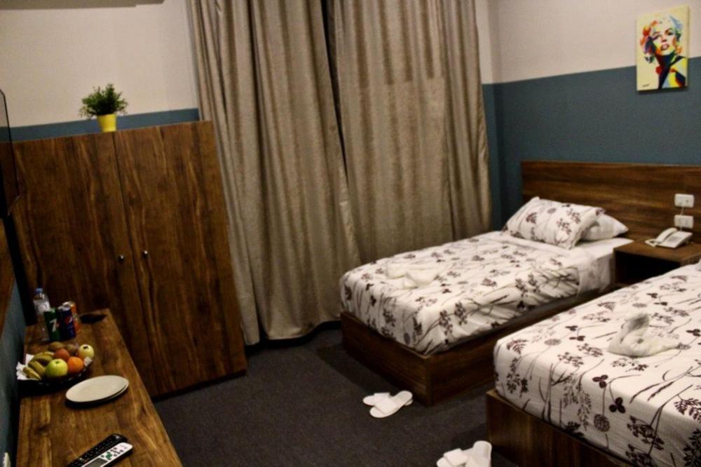Nitocrisse Hotel - image 7