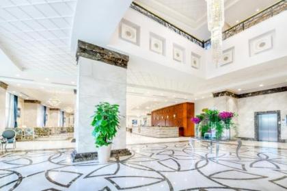 TOLIP Golden Plaza Hotel - image 18