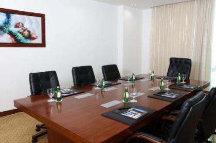 TOLIP Golden Plaza Hotel - image 7
