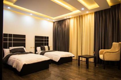 Marvel Stone Hotel - image 13