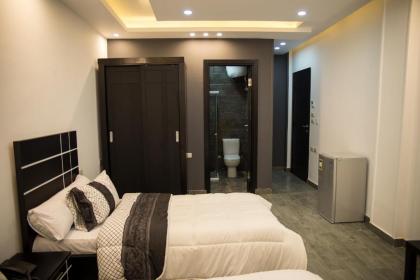 Marvel Stone Hotel - image 8