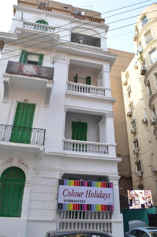 Colour Holidays - image 3