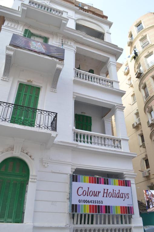Colour Holidays - image 5