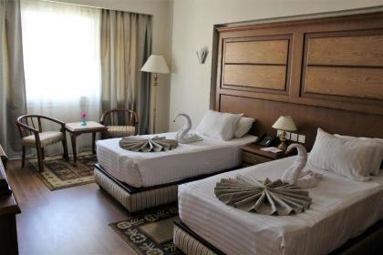 Cleopatra Hotel - image 10