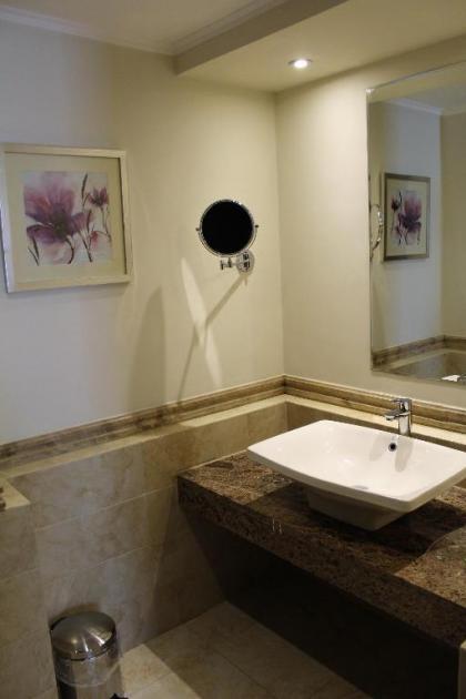 Cleopatra Hotel - image 3