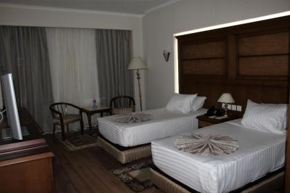 Cleopatra Hotel - image 6