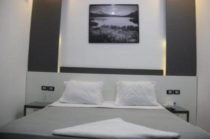 Azar Boutique Hotel - image 12