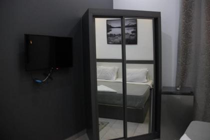 Azar Boutique Hotel - image 14
