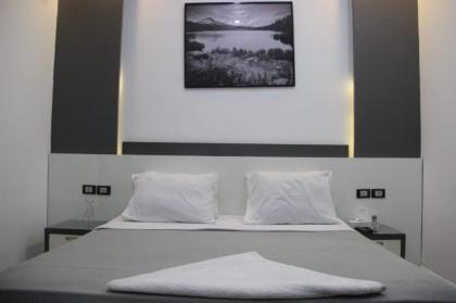 Azar Boutique Hotel - image 18