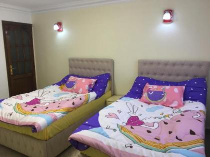 Private Family Apartment in Dokki - image 4