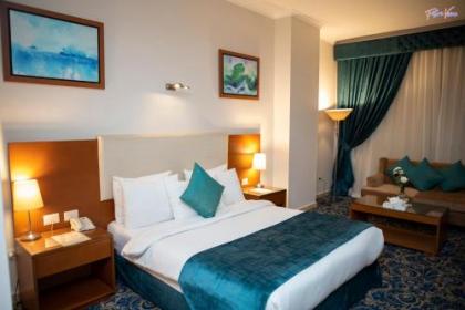 Rehana Plaza Hotel - image 13