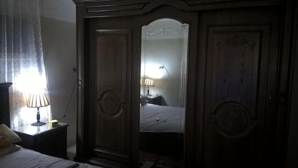 Safe House - image 6